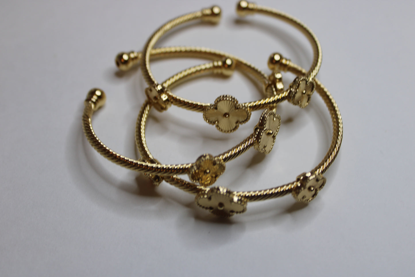3 Clover Bangle