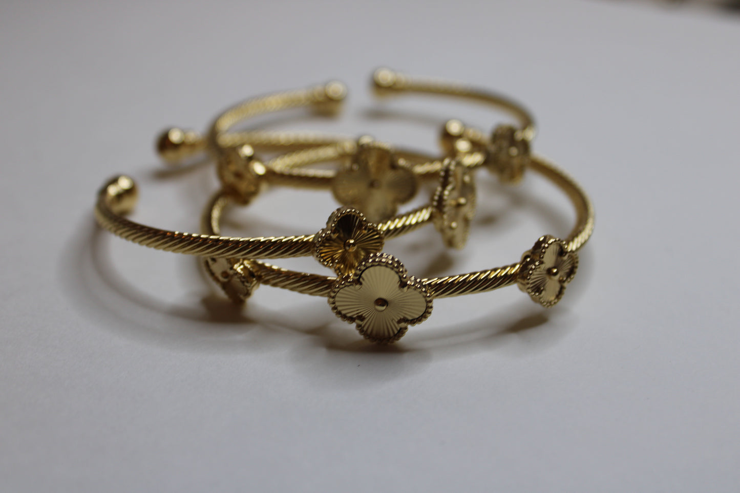 3 Clover Bangle